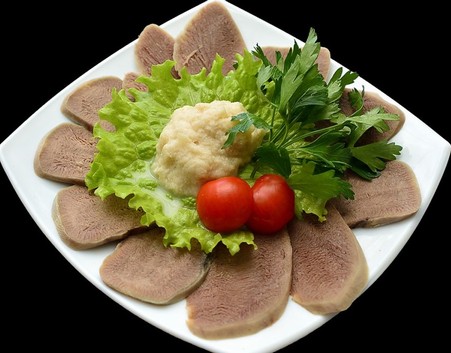 Menu55 - Нарезка из телячьего языка с хреном